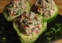 Avokadoda Ton Balığı Salatası Tarifi