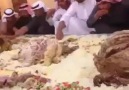 ''Ayran bidonunu uzatır mısın habibi?''