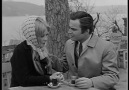 Ayrı Dünyaların İnsanlarıyız - Filiz Akın & Ediz Hun