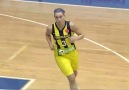 Ayşe Cora does it all by herself for Fenerbahçe !