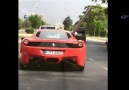 Babası istedi diye Ferrari 458 Italia aracıyla boru taşıyan ad...