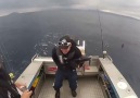 Balıkçıyı titreşim moduna alan ton balığı