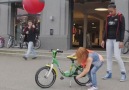 Balon Bisikleti Aldı Götürdü.. :))