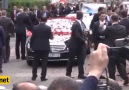 Başbakan Erdoğan Almanya'da güllerle karşılandı
