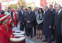 Başkan Erdoğana dombra çalan küçük mehteranlar. Çok iyiler )