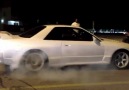 BAT$HIT CRAZY 2JZ R32 GT-R