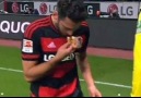 Bayer Leverkusen'de forma giyen Hakan Çalhanoğlu, Schalke maçı...