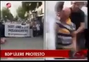 BDP Yürüyüşüne Tek Kişilik Bayraklı Protesto