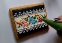 Beautiful decorated cookie by Mézesmanna.