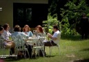 Berrin ve Ahmet,Aylin ve Sonerlerde yemekte