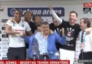 Beşiktaşlı Futbolcular Şenol Güneşin Basın Toplantısını Bastı
