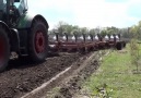 Big FENDT 936 Vario Ploughing with Kverneland 9 Furrow