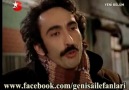 Bilal Mektubu Zeynebe Gösteriyor