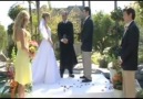 Bir sağdıç düğünü nasıl mahveder Cevap bu videoda göreceksiniz..