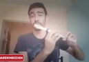 Blok Flüt İle Beatbox Yapan Adam.