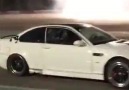 Bmw M3 ile sizleri baş başa bırakıyorum..