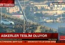 BOĞAZİÇİ KÖPRÜSÜ'NDEKİ ASKERLER TESLİM OLUYOR