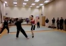Boxer vs. Wing Chun instructor (hands only) - ends decisively or does it...