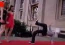 bu adam çıkıp ben peygamberim dese nasıl bir kitle bunu takip eder sizce
