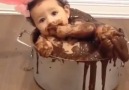 Bugünkü Tatlımız Çikolatalı Bebek :)