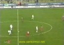 Bülent Korkmaz Orta Sahadan Gool !!!