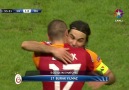Burak Yılmaz  Galatasaray - Manchester United