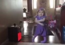 Bu sevimliliği izlerken içiniz ısınacak!