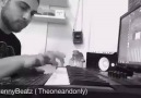 bu sihirli parmakları dinleyin..