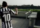 CARLOS TEVEZ 91 METREDEN VURDU . İNANILMAZ  RESPECT.