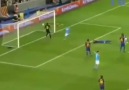 Cavani's goal against Barcelona! Amazing!