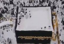 Changing View of Ghilaaf e Kaaba (SHARE)