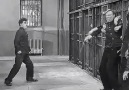 Charlie Chaplin funny jail scene from the movie ( Modern Time )