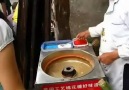Chinês criativo fazendo algodão doce diferente!