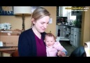 Cips Çıtırdısıyla Gülme Fonksiyonu Aktifleşen Bebek