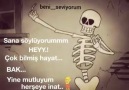 Çok bilmiş hayat Yine mutluyum herşeye inat ..... )