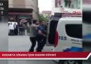 Çorum&sokakta sigara içen kadını döven yobaz polislere direndi.