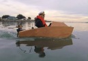 Cruise the water in your own mini yacht thanks to this DIY boat kit
