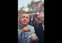 Cumhurbaşkanı Erdoğan'dan  "çay var mı" işareti.