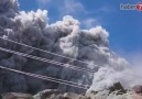 Dağcılar tırmanırken volkan patlarsa