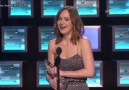 Dakota Johnson PCA'da Favori Drama Filmi Aktrisi Ödülünü Kazan...