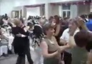 Dansa kendini fena kaptıran adam