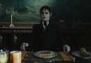 Dark Shadows Fragman