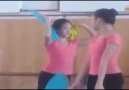 Dayakla Eğiten Çinli Dans Hocası