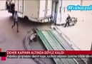 Demir kapı üstüne düştü ...