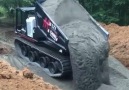 360 derece dönebilen paletli kum kamyonu
