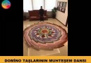 DOMİNO TAŞLARININ MUHTEŞEM DANSI