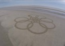 Dünya’nın ilk kum ressamı robotu