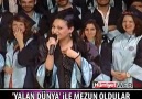 Ege Üniversitesi Mezuniyet Töreninde Nurhayat Ve Çağatay Şov :)