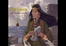 Elena Hristova ( Baklava ) - Oğlan Da Kolunu Sallama