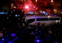 El Real Madrid llegando al Santiago Bernabéu. ¡Increíble! �...